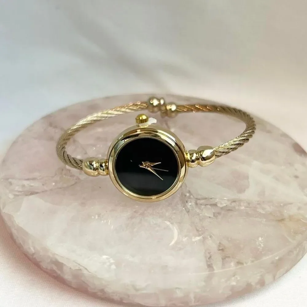 Vintage Inspired Luxury Gold Tone Watch